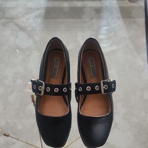 Steve Madden Black Flats with Buckle Detail